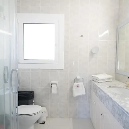 Apartamento 221 Girones Con Piscina Y Parking